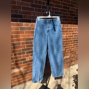 PrettyLittleThing High Rise Jeans Light Wash Straight Leg Denim - Size US 6